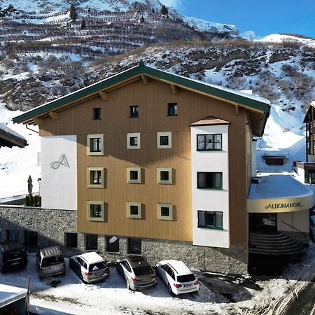 Hotel Albona Nova Zuers Exterior photo